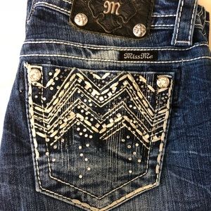 Size 26 Miss Me Jeans EEUC